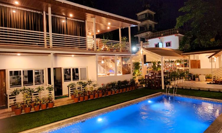 Top 5 best Hotels in Vagator Beach North Goa